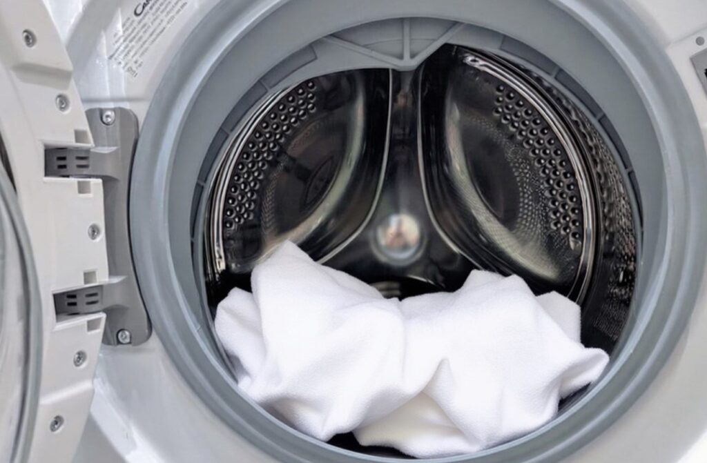 maiselis skalbimo mašinoje