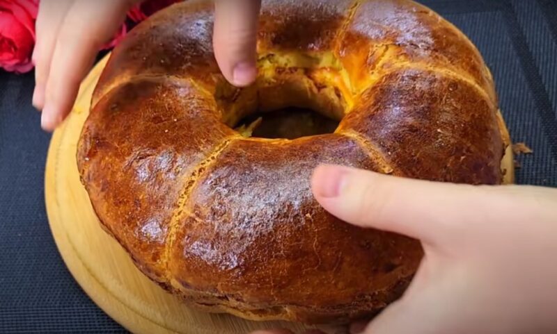 Перемешайте яйцо с мандарином, и вы удивитесь вкусу. Нежный мандариновый кекс