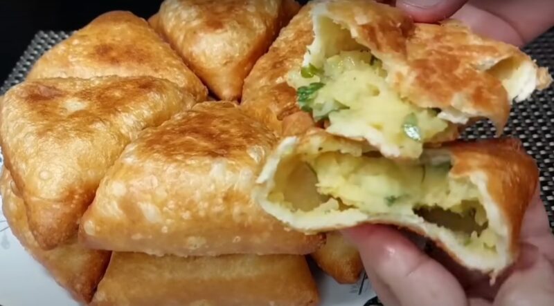 Беру кефир и 1 яйцо. Совершенные пирожки: тесто тонкое, начинки много