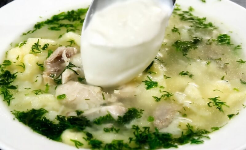 Бабушкин супчик, который обожают все! Семейный рецепт, который гости просят унести с собой